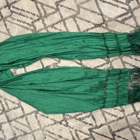 Folkloric Dance Costume Ensemble - Picture 3 of 14